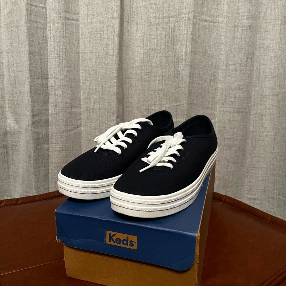 Keds Women’s Navy Canvas Sneakers - Breezie